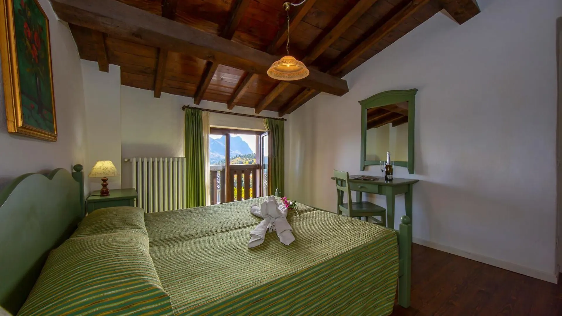 Liano Apartments Gargnano