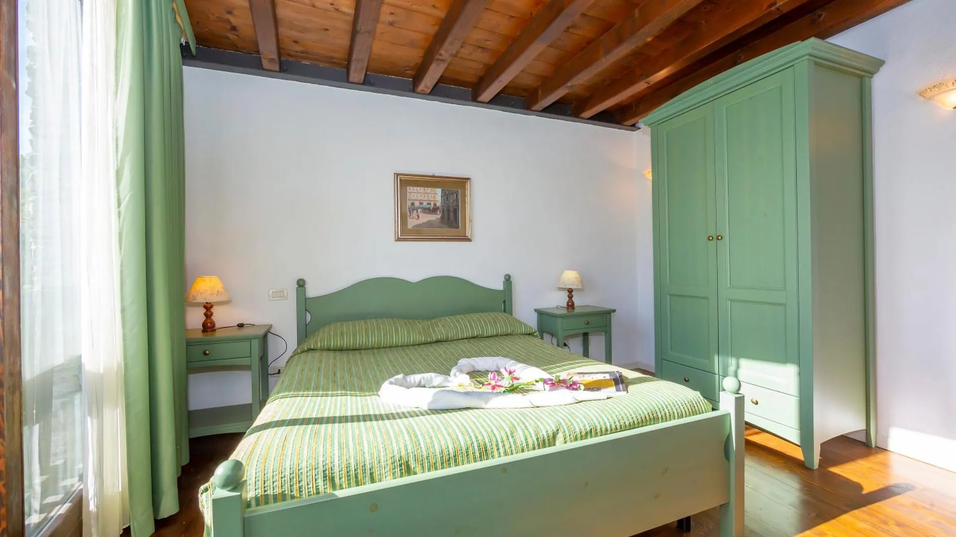 Liano Apartments Gargnano Italia