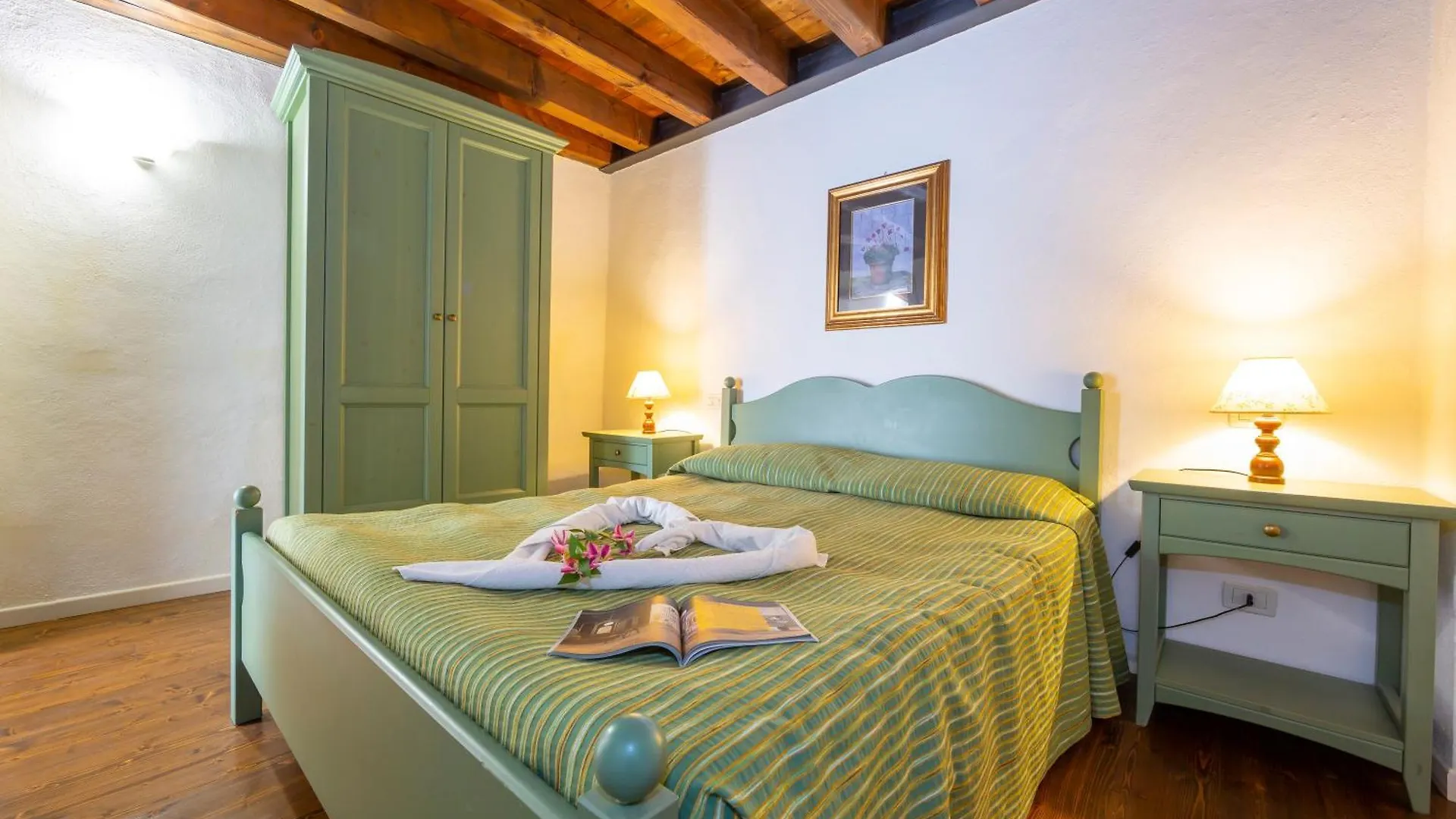 Liano Apartments Gargnano