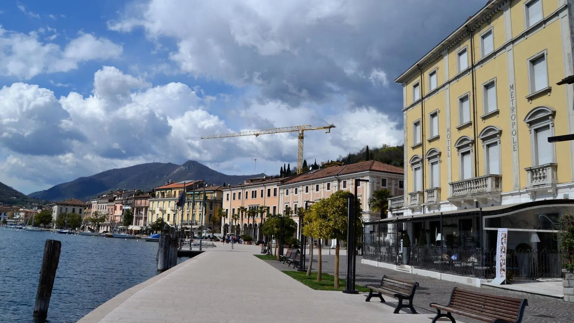 Liano Apartments Gargnano