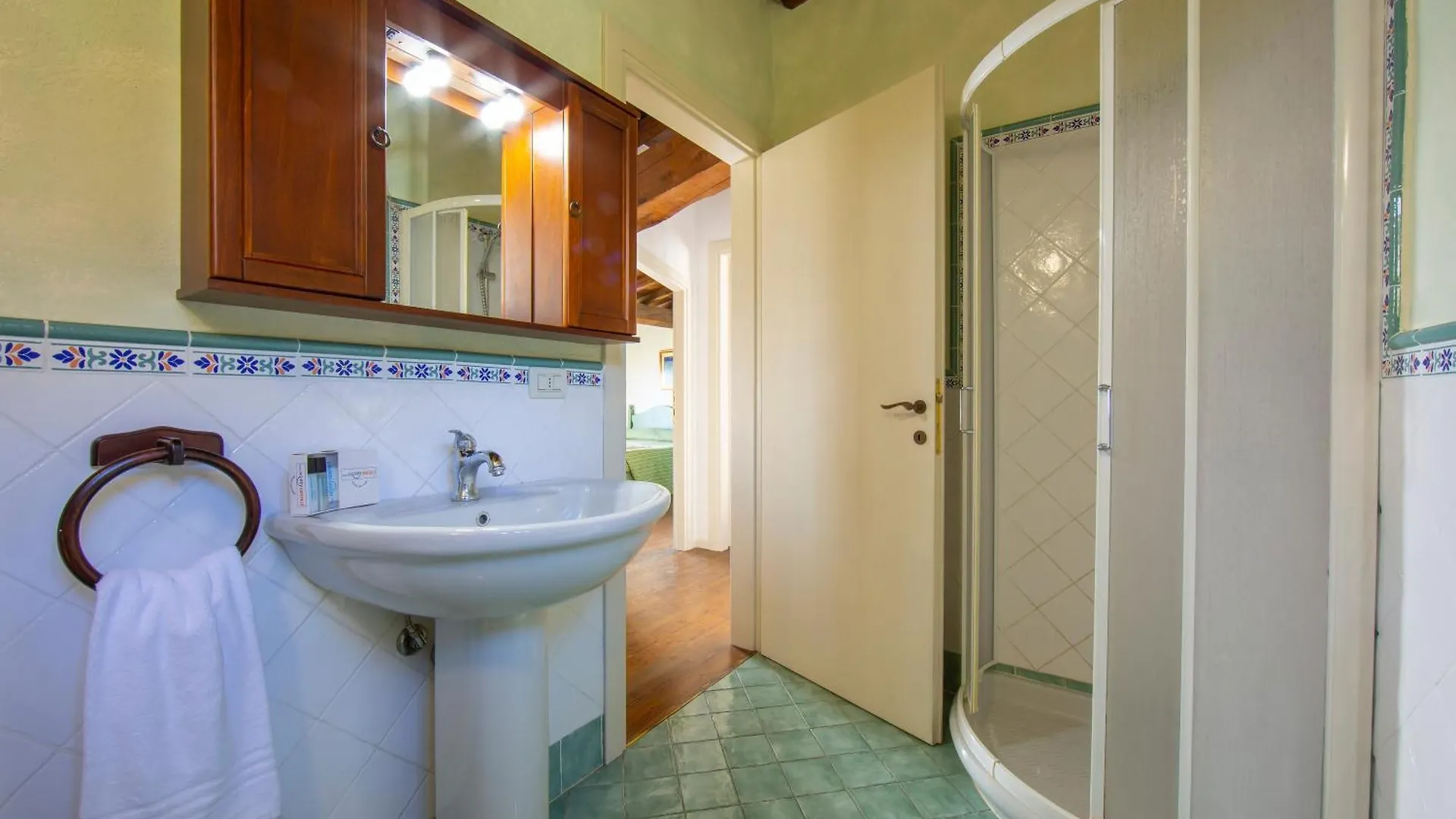 Liano Apartments Gargnano