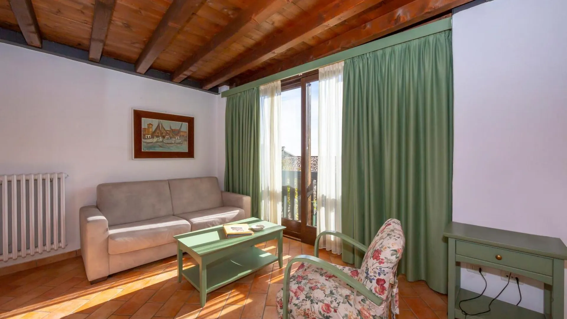 Liano Apartments Gargnano