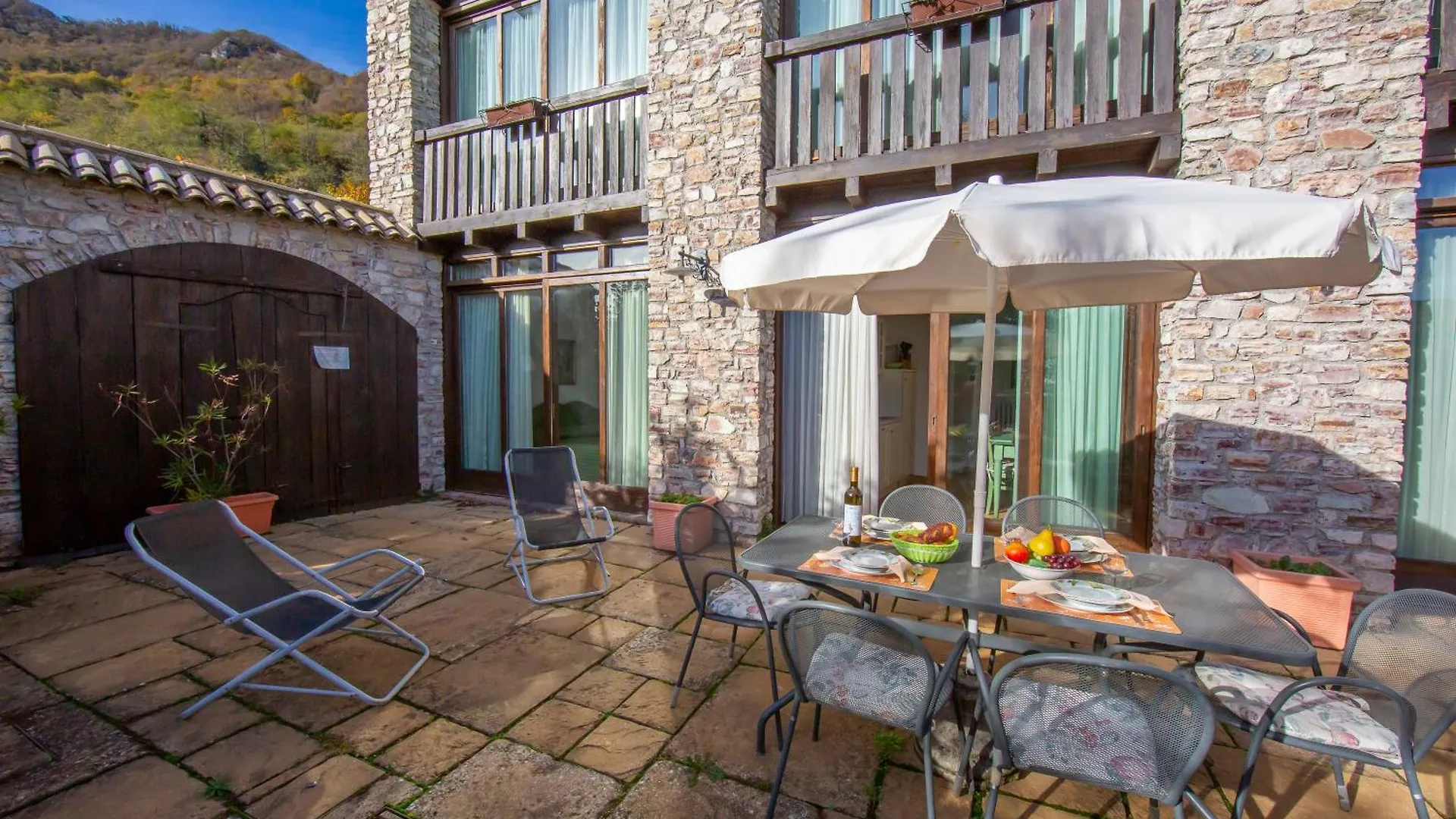 Liano Apartments Gargnano Italien