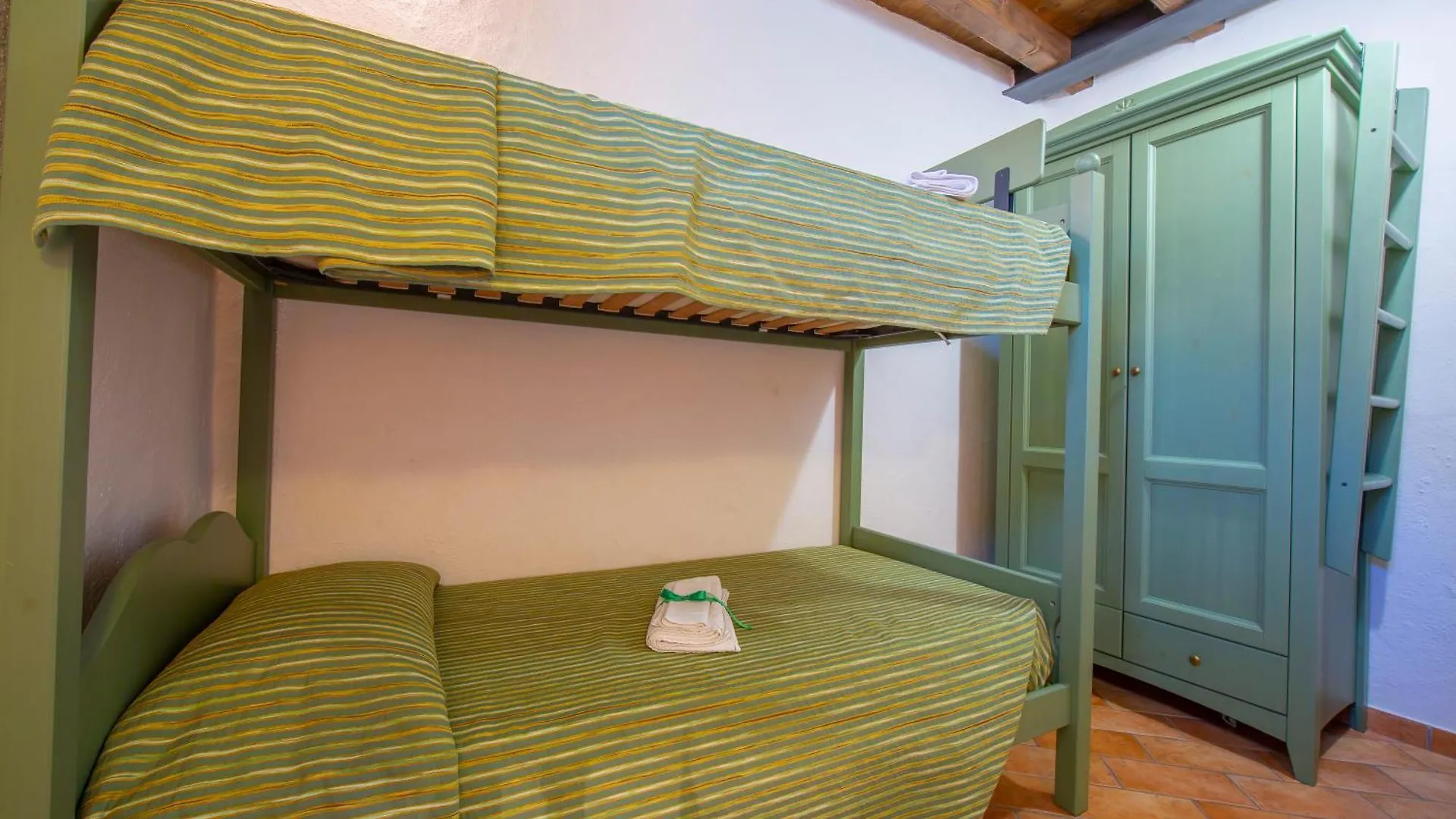 Liano Apartments Gargnano